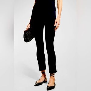 NWT - Veronica Beard Navy Scuba Cropped Pant